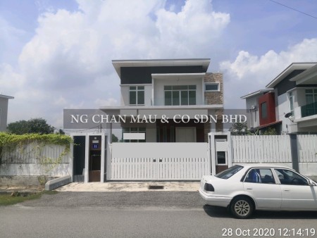 Bungalow House For Auction at Taman Senawang Perdana