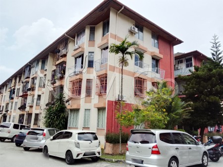 Apartment For Auction at Rampai Court