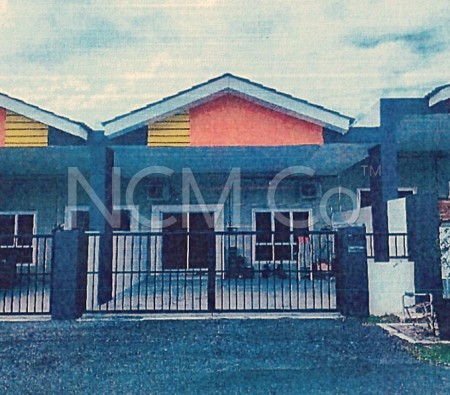 Terrace House For Auction at Taman Larah Aman