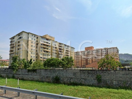 Apartment For Auction at Pangsapuri Delima Intan