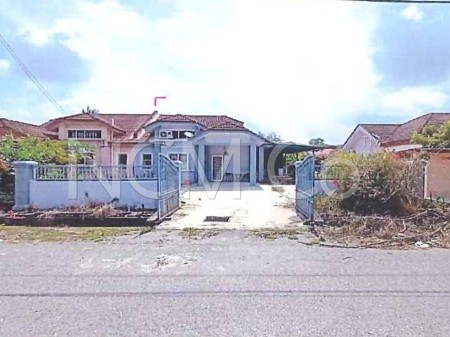 Semi D For Auction at Pantai Sepang Putra