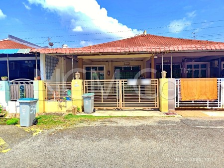 Terrace House For Auction at Taman Paya Rumput Indah