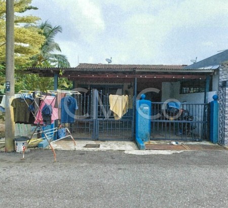 Terrace House For Auction at Taman Seri Kerayong