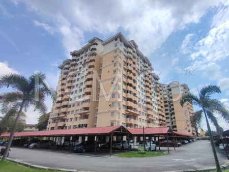 Apartment for Auction