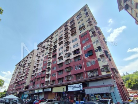 Flat For Auction at Pangsapuri Desa Lembah Permai