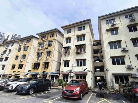 Apartment For Auction at Apartment PKNS