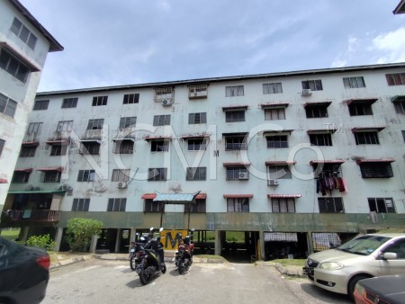 Apartment For Auction at Kenanga Apartment