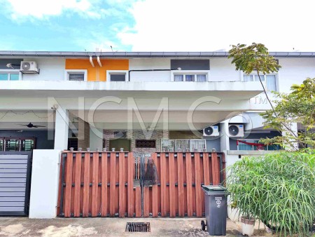Terrace House For Auction at Taman Tasik Senangin