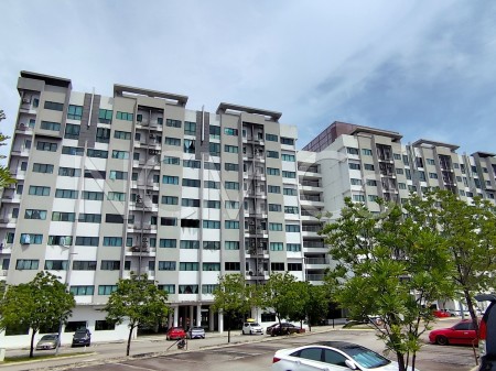Apartment For Auction at Suria Rafflesia