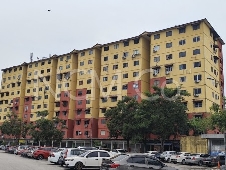 Apartment For Auction at Pangsapuri Pendamar B