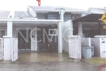 Terrace House For Auction at Taman Redani Juasseh