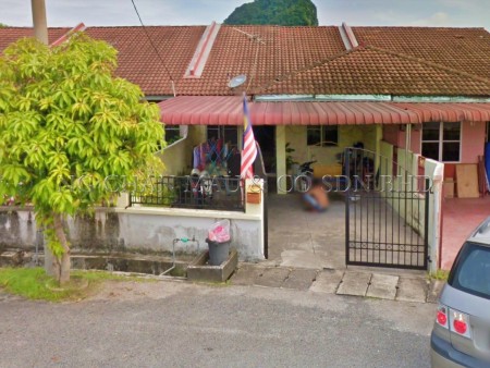 Terrace House For Auction at Taman Bercham Jaya