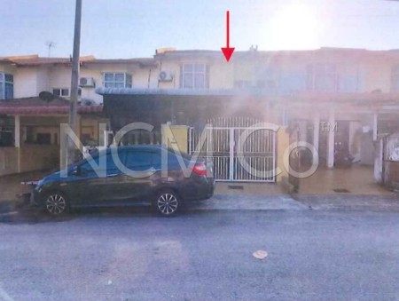 Terrace House For Auction at Taman Dahlia