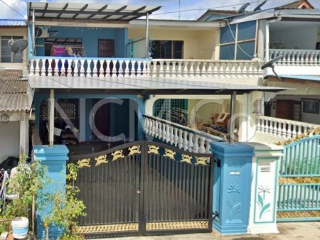 Terrace House For Auction at Taman Manis