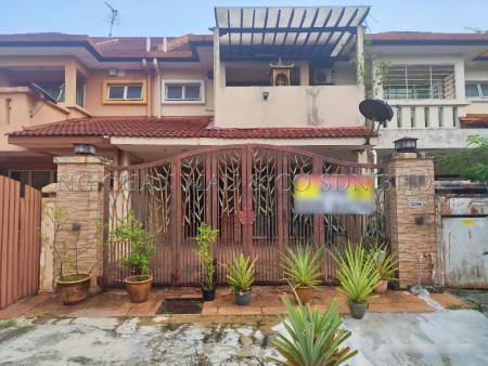 Terrace House For Auction at Taman Megah 2