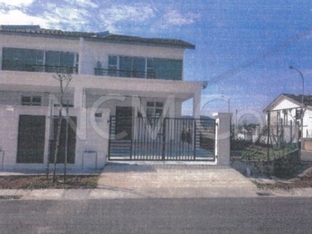 Terrace House For Auction at Taman Lazuli