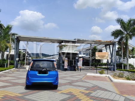 Terrace House For Auction at Simfoni Perdana