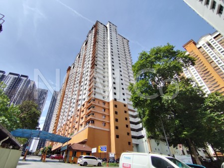 Apartment For Auction at Flora Damansara Apartment