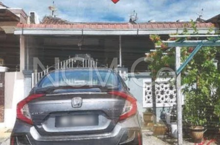 Terrace House For Auction at Taman Pinggiran Senawang