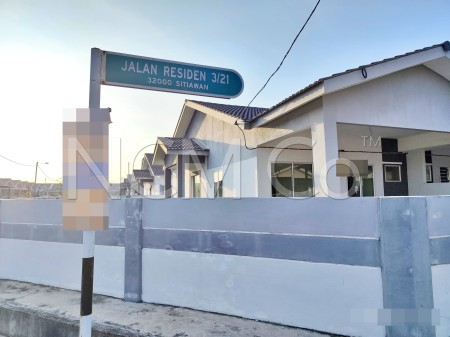 Terrace House for Auction
