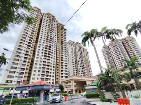 Condo For Auction at Villa Angsana