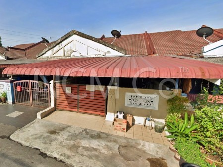 Terrace House For Auction at Taman Kota Pendamar