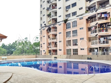 Apartment for Auction