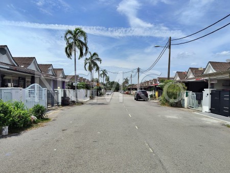 Terrace House For Auction at Bandar Putera 2