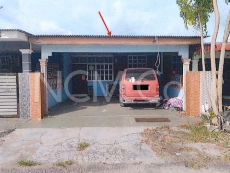 Terrace House For Auction at Seri Manjung