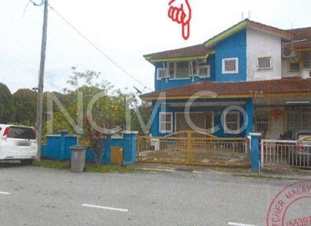 Terrace House For Auction at Bandar Springhill