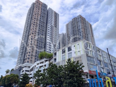 Condo For Auction at The Wharf Residence