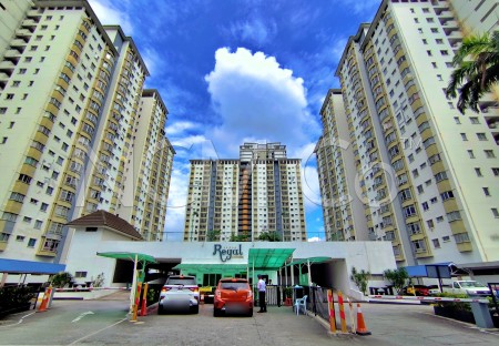 Condo For Auction at Endah Regal