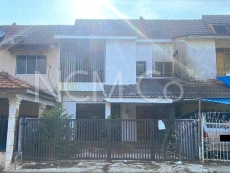 Terrace House For Auction at Perkampungan Batu Hitam