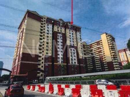 Apartment for Auction