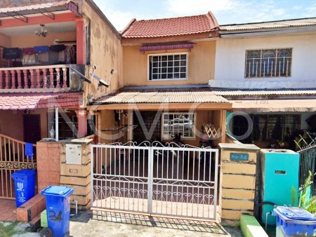 Terrace House For Auction at Section 19