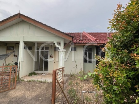 Terrace House For Auction at Taman Sri Bayu