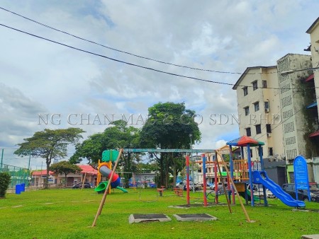 Apartment for Auction