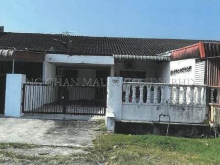 Terrace House For Auction at Taman Indah