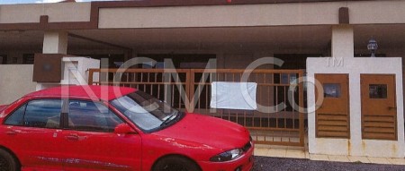 Terrace House For Auction at Taman Bayu Indera