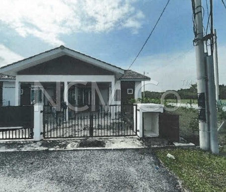 Terrace House For Auction at Taman Mahkota Kampar