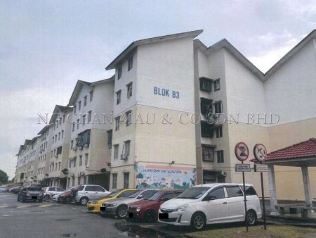 Apartment For Auction at Sri Ayu Apartment