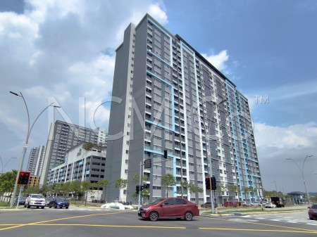 Serviced Residence For Auction at Kita Impian