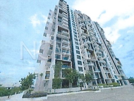 Condo for Auction