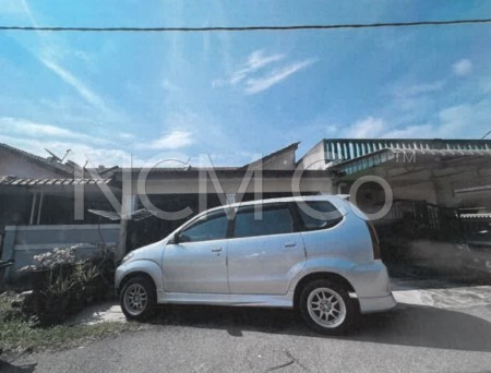 Terrace House for Auction