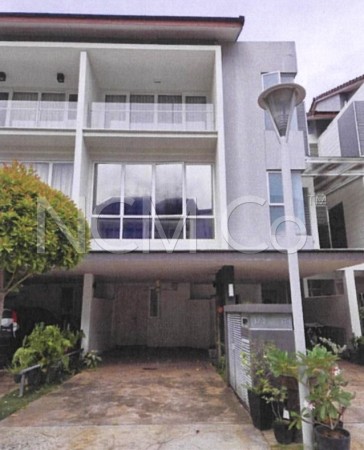 Terrace House for Auction