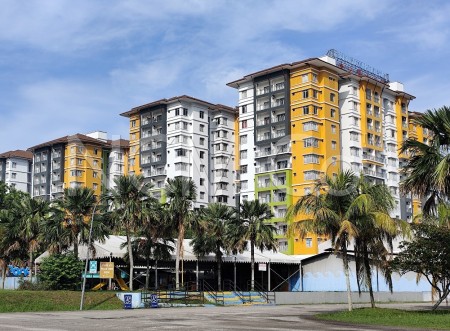 Serviced Residence For Auction at Tahiti Villa @ Bayou Lagoon Park Resort