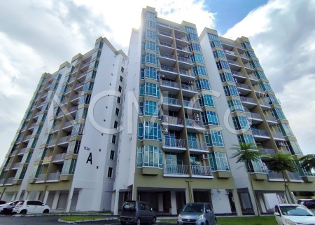 Apartment for Auction