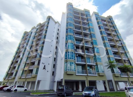 Apartment for Auction