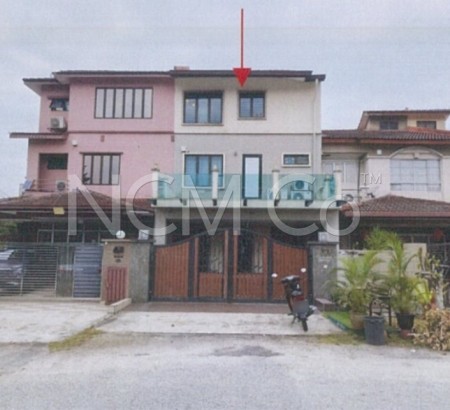 Terrace House For Auction at Pangsapuri Damai Utama