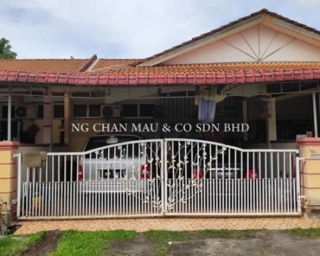 Terrace House For Auction at Taman Bukit Chedang